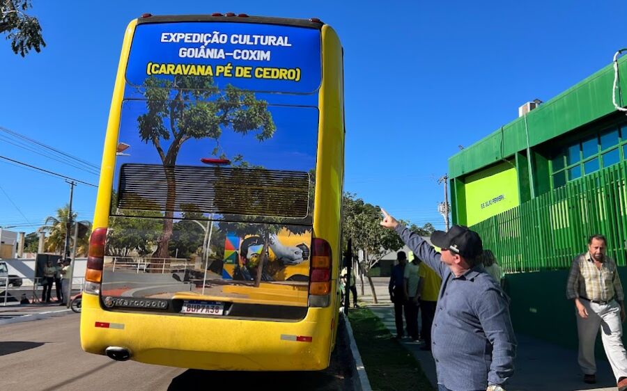 Prefeito Edilson Magro recebe Caravana Pé de Cedro e celebra a cultura coxinense
