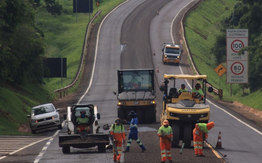 BR-163/MS: saiba os locais em que ocorrem manutenção de pavimento nesta quarta-feira