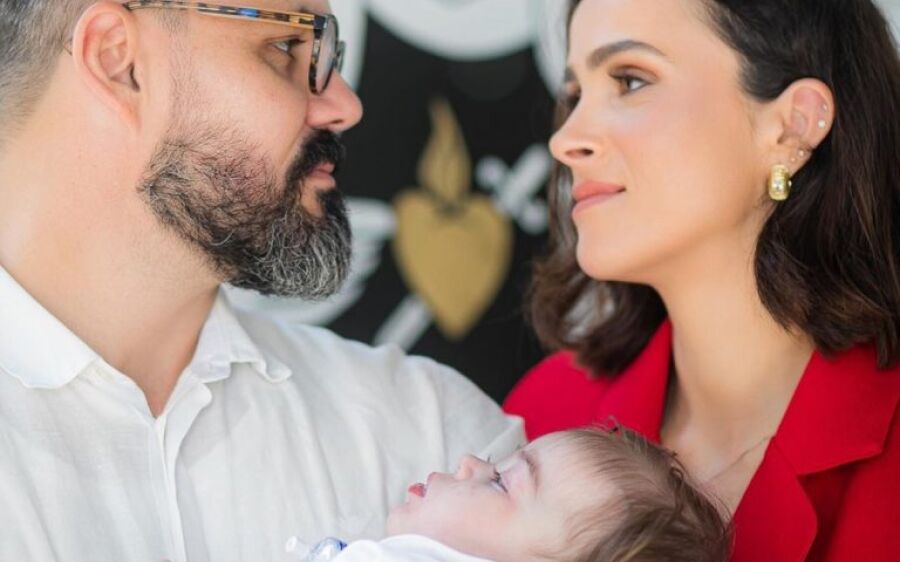 Juliano Cazarré e Letícia celebram primeiro ano de Maria Guilhermina com festa