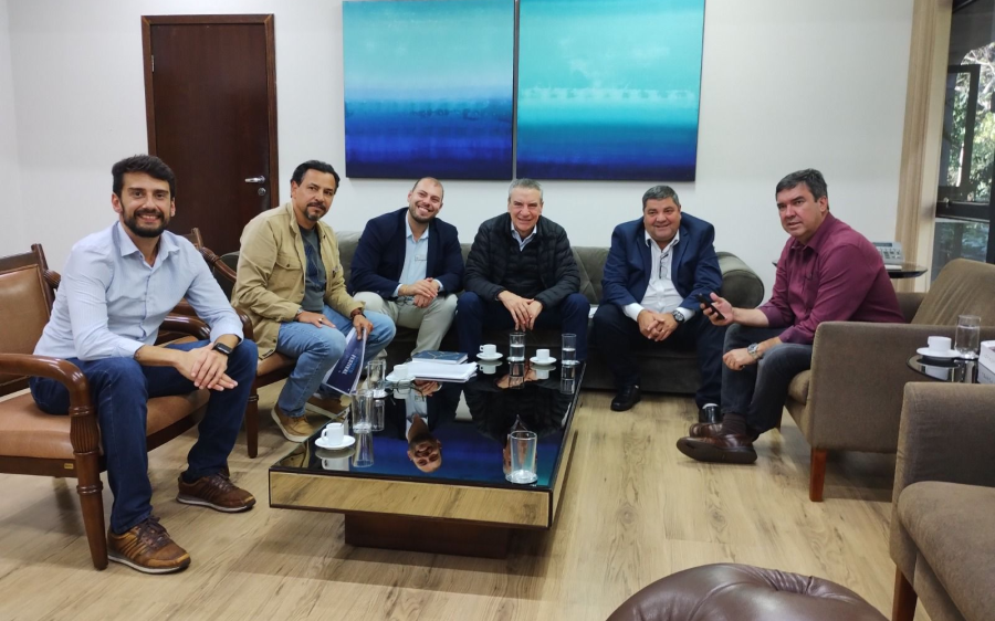 Com Riedel e Josmail, Paulo Corrêa discute Festival de Inverno e andamento de obras em Bonito