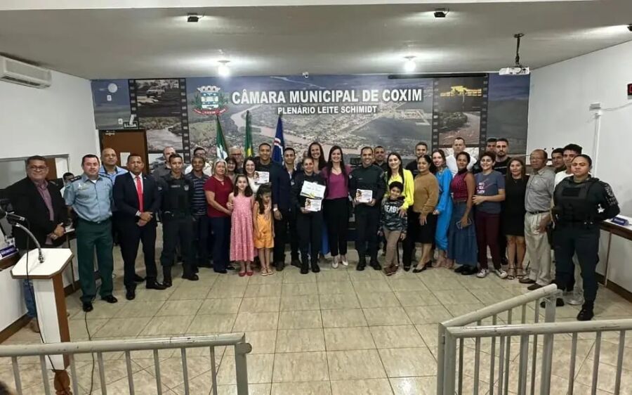 Policiais Militares são homenageados na  câmara municipal em Coxim