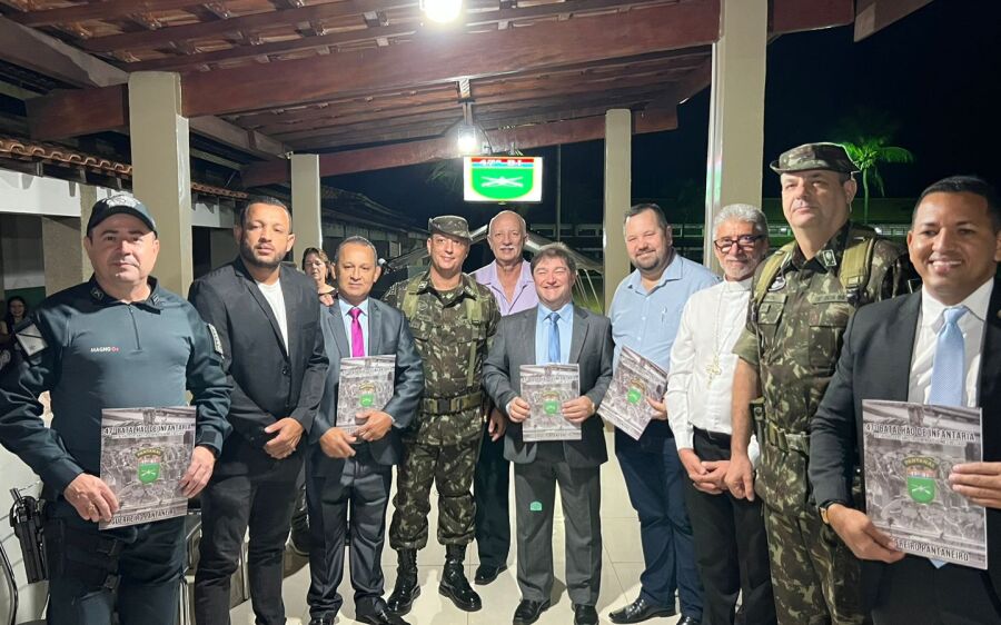 Comandante do 5º Batalhão de Polícia Militar é homenageado como Amigo do 47º Batalhão de Infantaria 