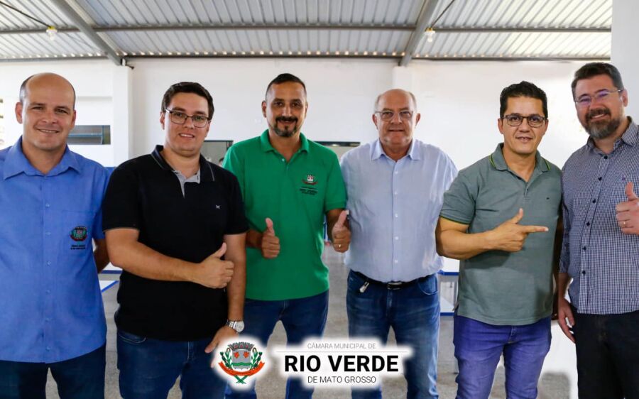 Vereadores de Rio Verde acompanham deputado Marcos Pollon em visita ao município