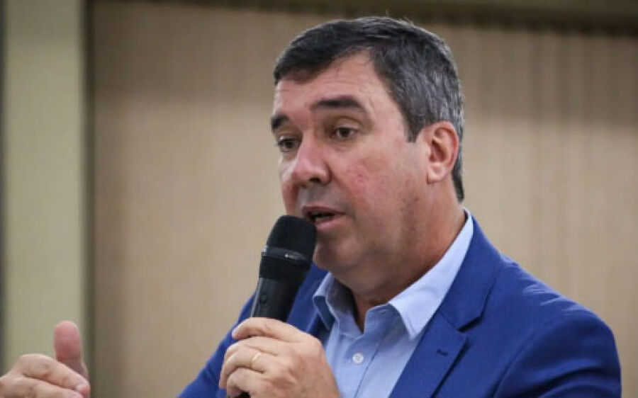 Em Brasília, Riedel confirma ser  favorável a Reforma Tributária e  considera votação como evolução