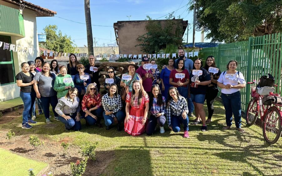 CAPS de Rio Verde promove animada festa junina para pacientes e servidores. 