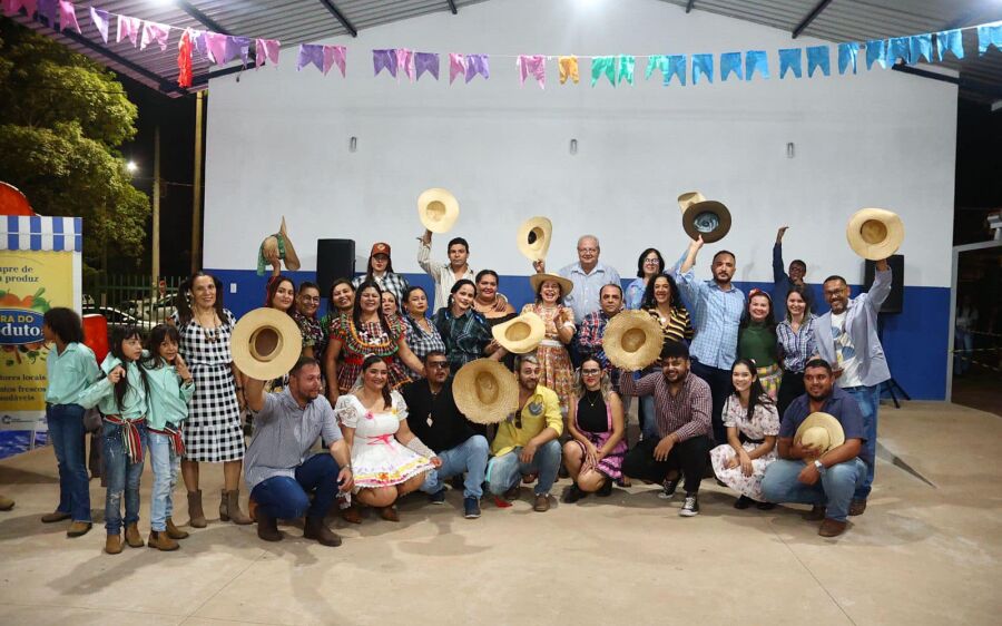 Associação de produtores rurais da feira do produtor de Rio Verde Feira realiza Arraiá