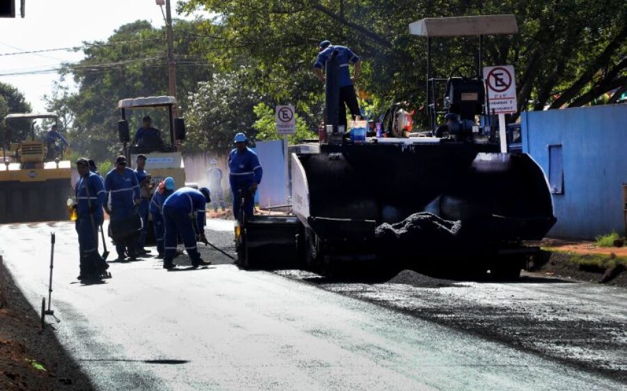Para asfaltar municípios, Governo do Estado cria grupo para levantar informações sobre vias urbanas