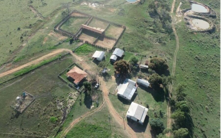 Fazendas de Barão das Drogas tinham pistas de pouso e até capela no morro