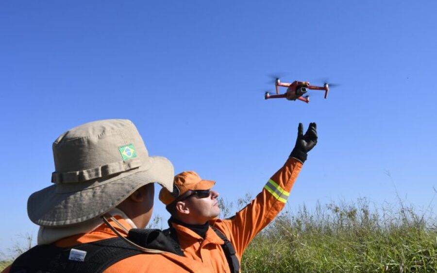 Com tecnologia, monitoramento e parceria com a Nasa, bombeiros de MS atuam na  prevenção e combate a
