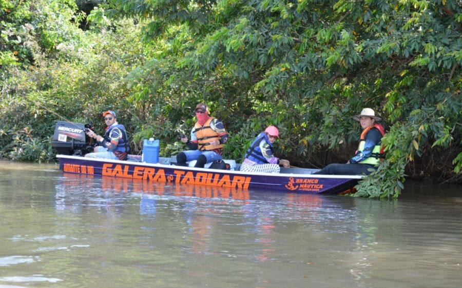 Coxim recebe campeonato de pesca no rio Taquari 