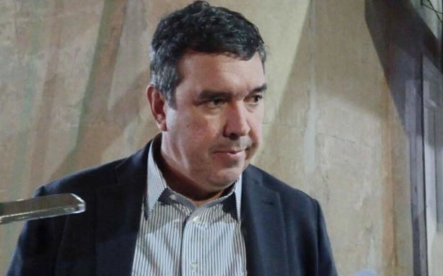 Riedel entrega sistema administrativo com direitos ao código-fonte para evitar problema como do Sigo