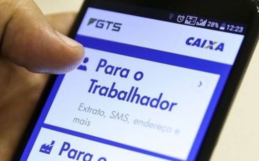 Lucro do FGTS: Caixa começa a distribuir R$ 12,7 bilhões; saiba se você vai receber