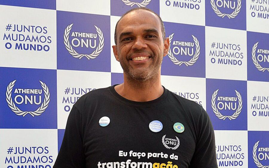 Escola em tempo integral é grande salto para o país, diz educador 