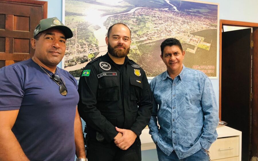 Novo diretor do Estabelecimento Penal Masculino de Coxim visita secretaria de Obras 