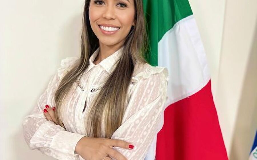 Dra. Thais Brito assume como nova Chefe de Gabinete do Prefeito Réus Fornari