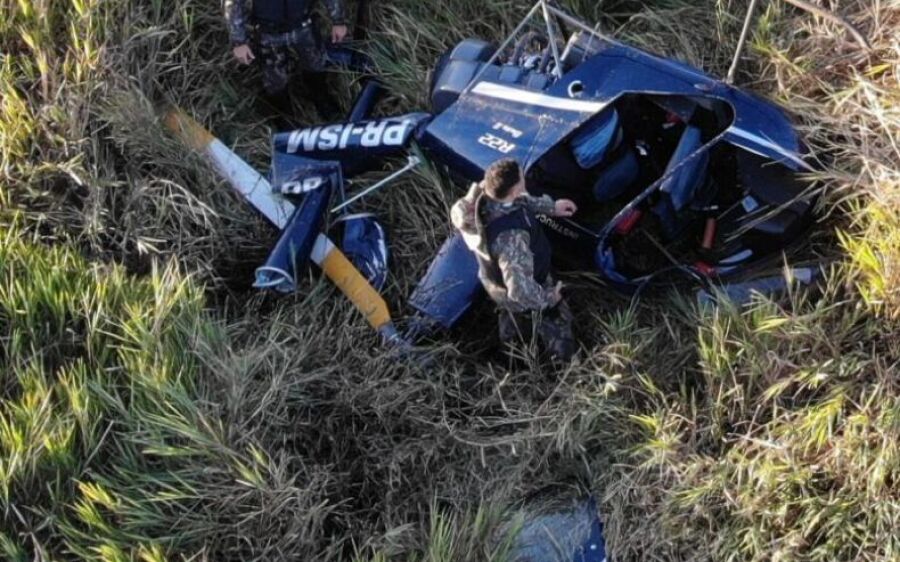 Helicóptero que saiu do PR com destino a Fátima do Sul cai em parque de MS