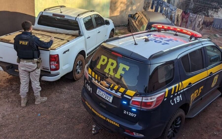 PRF apreende 1,5 tonelada de maconha na BR-267, em Maracaju