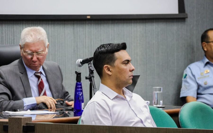 Acusado de matar homem que  fazia limpeza de calçada é  condenado a 7 anos no semiaberto