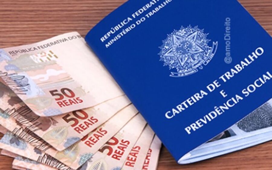 Com aumento real, previsão do  salário mínimo atinge R$ 1.418 para 2024
