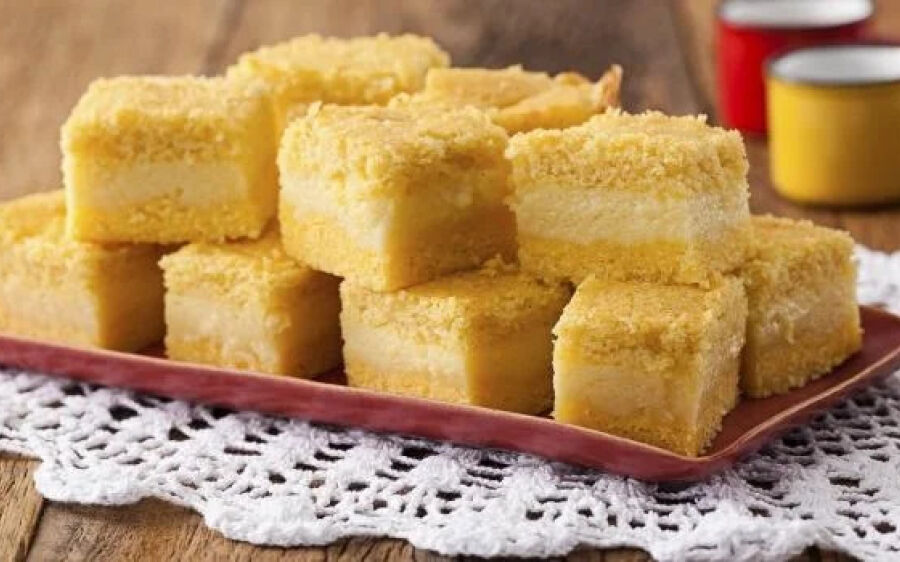 Bolo de Fubá Cremoso