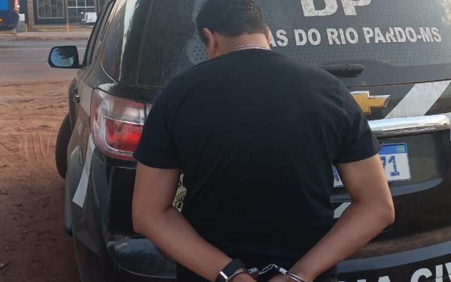 Procurado por homicídio no PR é preso em MS