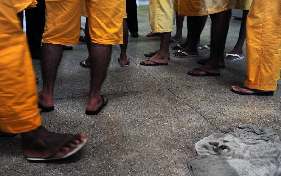Pena de multa estende efeitos do cárcere na vida de egressos