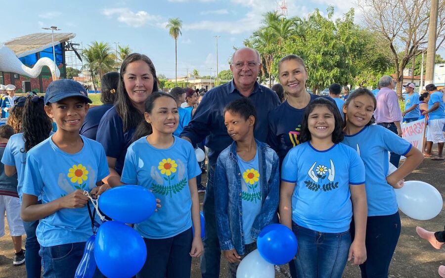 Caminhada inclusiva da Apae em Rio Verde celebra a Semana Nacional da  Pessoa com Deficiência Intele