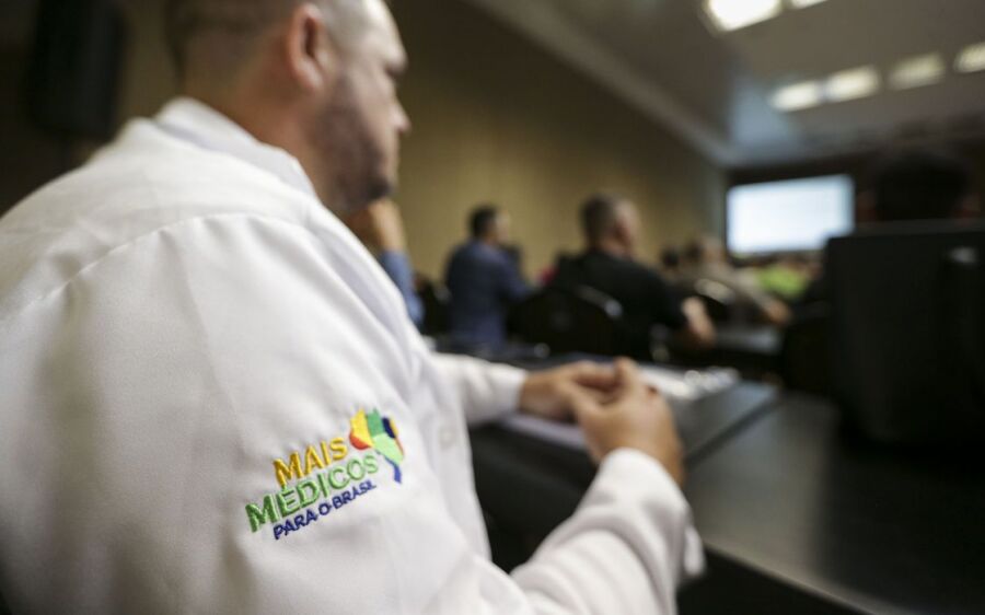 MEC regulamenta adesão de instituições à  supervisão do Mais Médicos