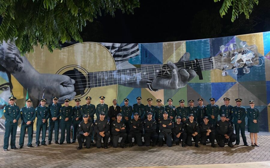 Polícia Militar em Coxim Homenageia Militares por Décadas de Bons Serviços 