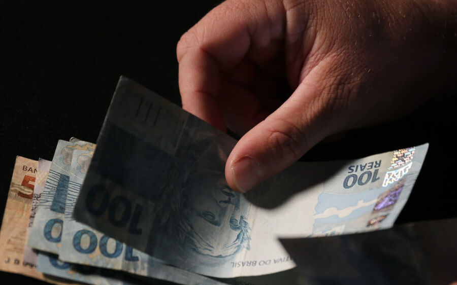 Caixa paga novo Bolsa Família a beneficiários com NIS de final 7