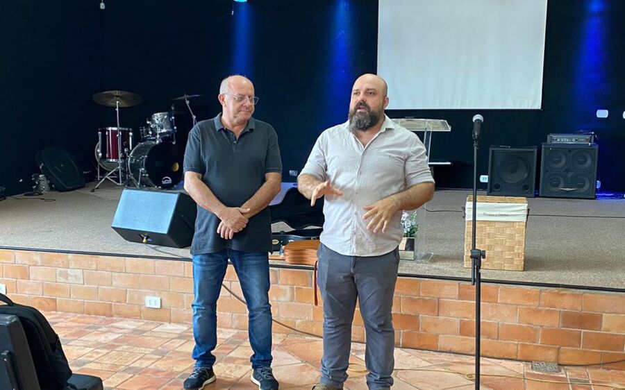 Prefeito Réus participa de café da manhã com pastores de Rio Verde, promovido pela Conperv.