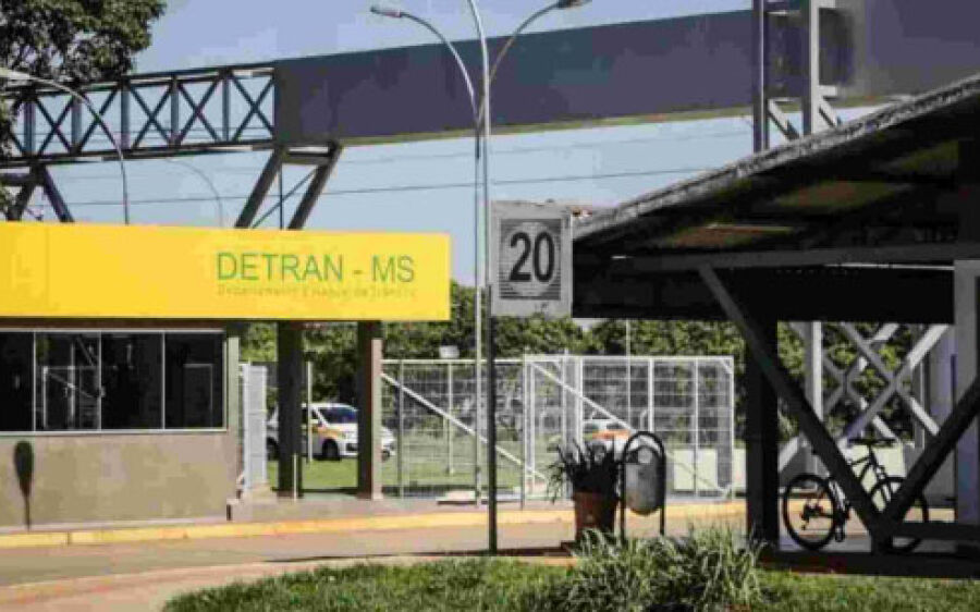 Deputados votam projeto que busca reduzir taxas do Detran-MS pela metade
