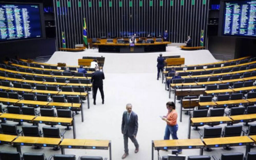 Deputados de Mato Grosso do Sul assinam PL que exige CNPJ de movimentos sociais no país