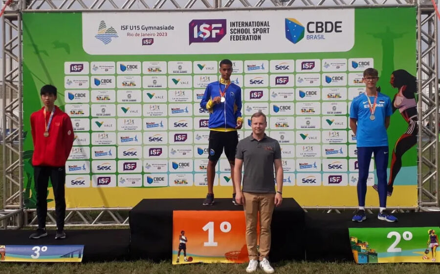 Ouro nos Jogos Mundiais Escolares, atleta de MS é nº1 no ranking do asalto em altura
