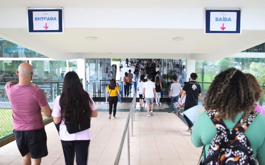 MEC quer retomar oferta de vagas não preenchidas no Fies
