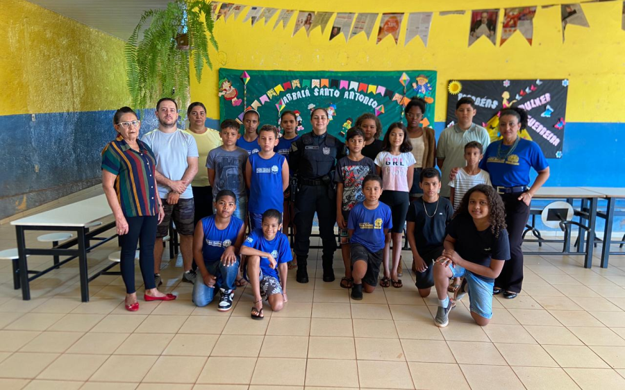 Polícia Militar Inicia Programa Proerd em Pedro Gomes para Prevenir o Uso de Drogas entre Estudantes