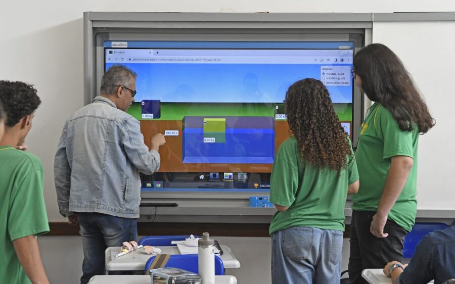 Com tecnologia e inclusão, ensino público quebra  paradigmas para construir escola do futuro