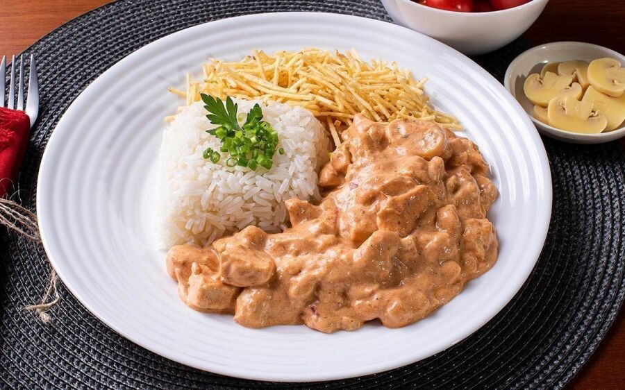 Strogonoff de frango