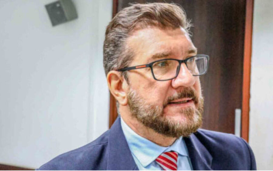 Pedro Kemp apresenta PL que determina instalação de trocadores para PCDs em MS