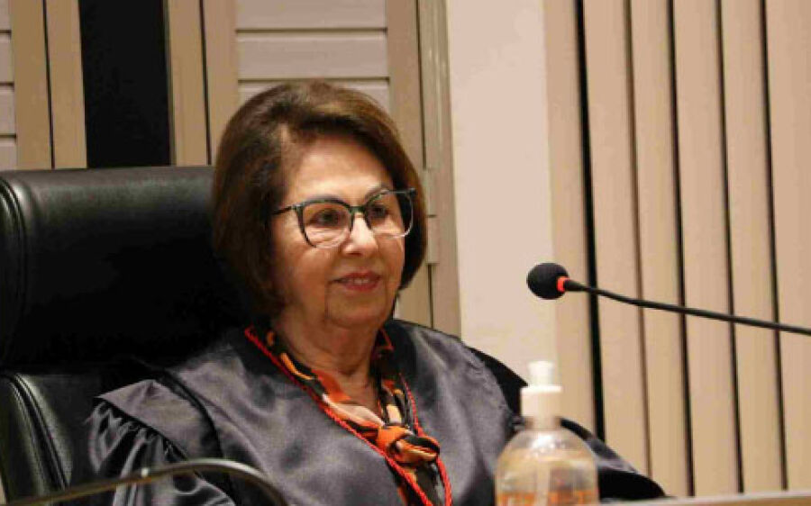 Quinta mulher a ocupar o cargo em MS, desembargadora  Dileta Thomaz se aposenta da magistratura