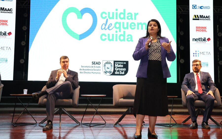 Cuidadores de pessoas com deficiências vão receber auxílio de R$ 900 por mês em MS