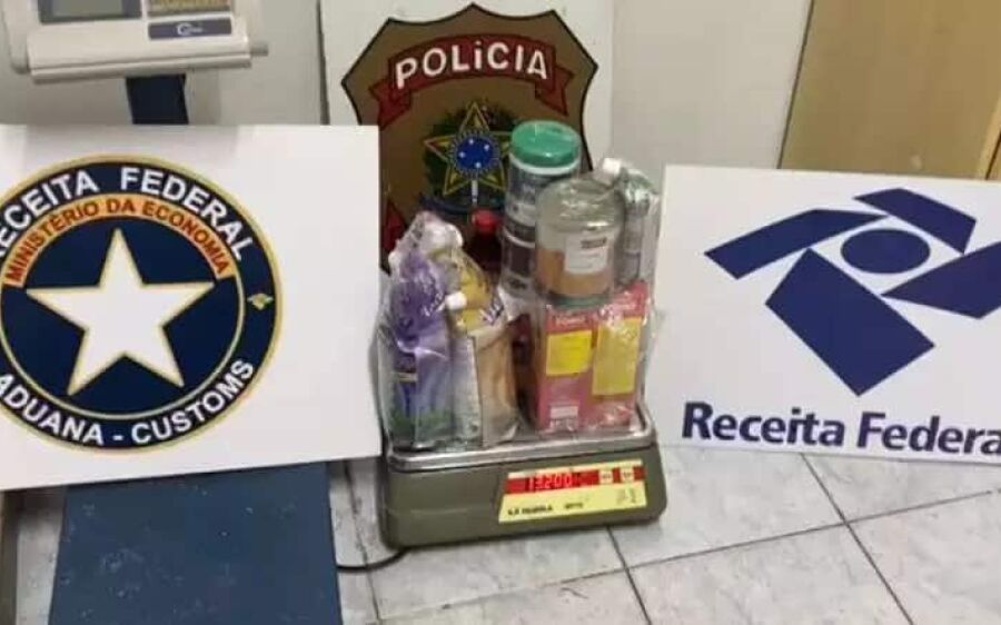Diluídos em produtos de beleza, 13 quilos de cocaína são apreendidos pela Receita
