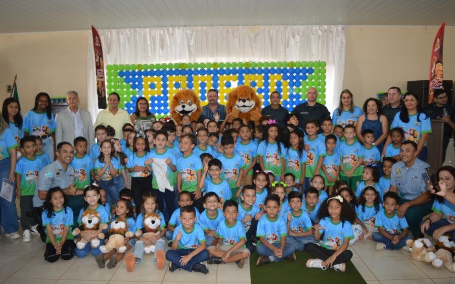 Polícia Militar celebra formatura de 260 crianças no programa Proerd Kids em Sonora