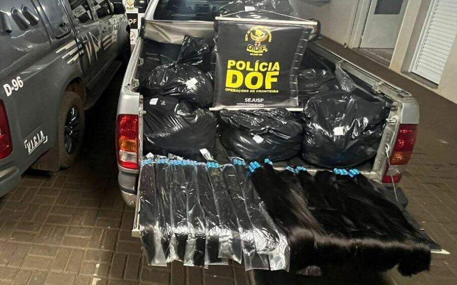 Polícia apreende quase 300 quilos de cabelo humano em caminhonete