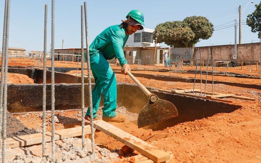 Preços da construção variam 0,02% em setembro com menor número de acordos coletivos