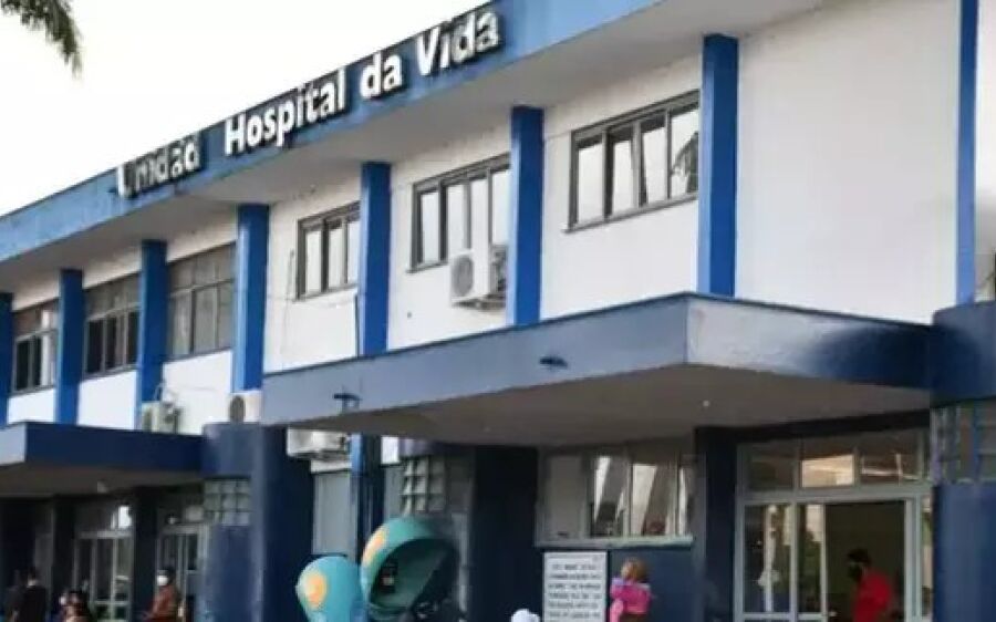Idoso morre após se envolver em acidente com van de secretaria de Saúde