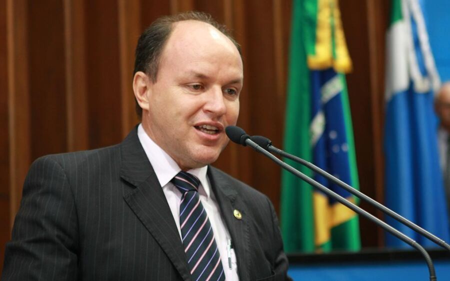 Deputado Junior Mochi é autor da lei que resguarda os Direitos do Consumidor