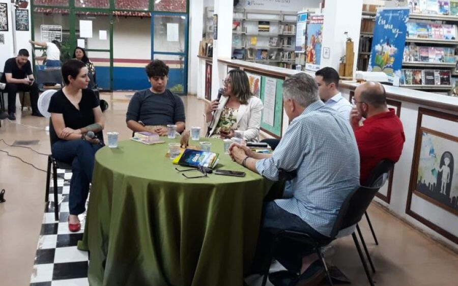 Fim de semana chega com encontro nacional do livro, grandes shows, evento geek e Oktoberfest