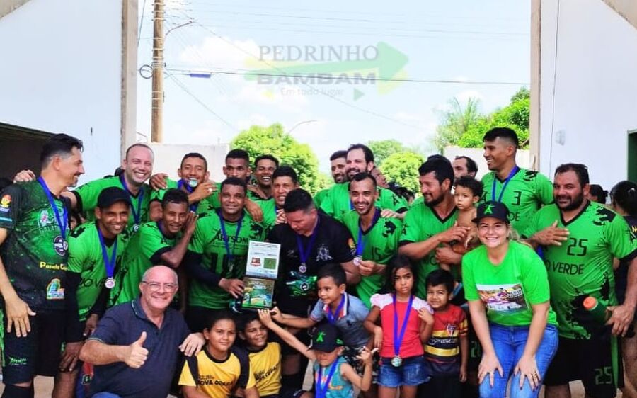 Prefeito Reus Fornari Prestigia Vitória do Art Som Rio Verde no Estádio Municipal Cesário Balbino de