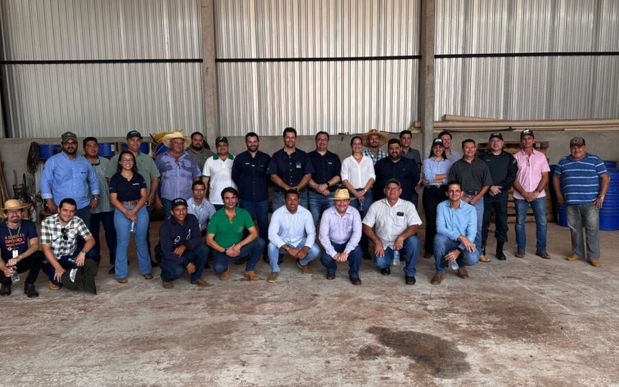 Coxim inicia estudos para plantio de soja com Campo Experimental